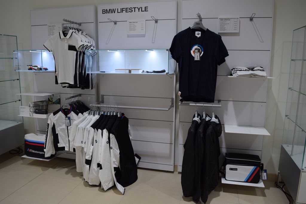 2026 BMW X3 30 xDrive Image 14 of 58