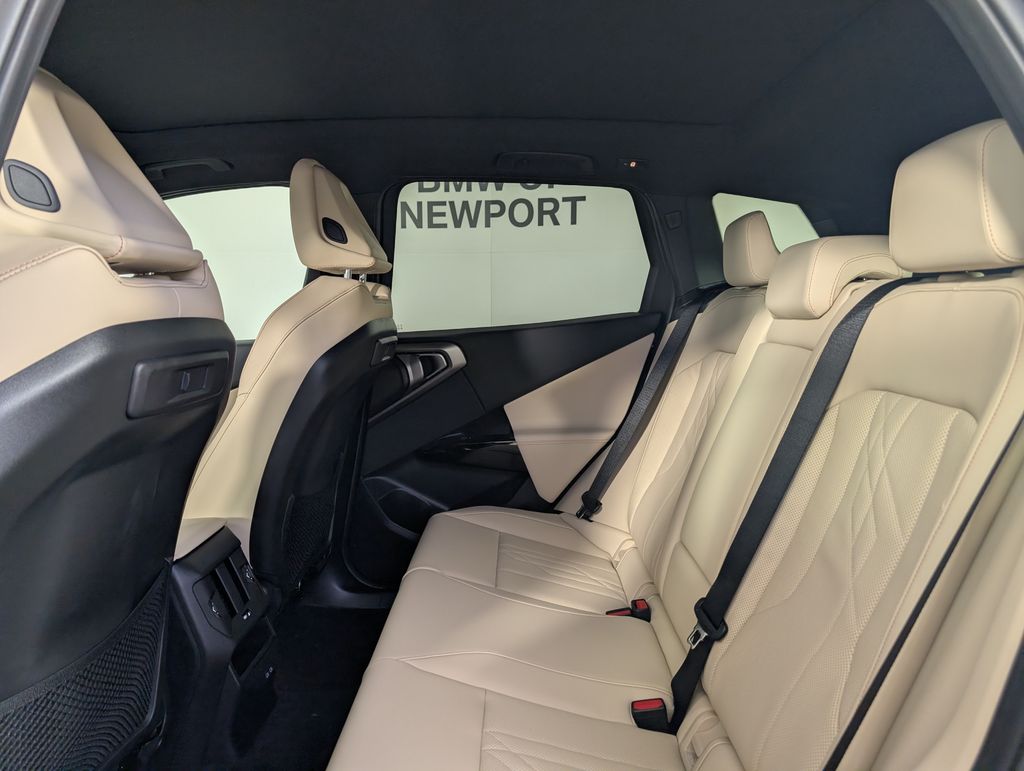 2026 BMW X3 30 xDrive Image 19 of 58