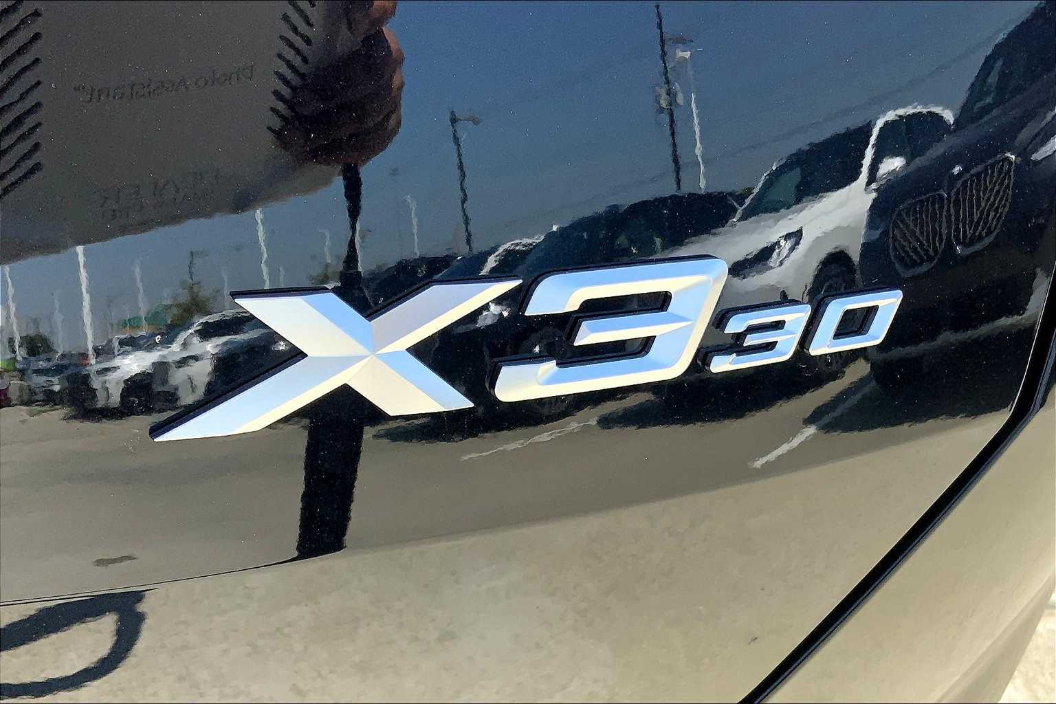 2026 BMW X3 30 xDrive Image 18 of 19