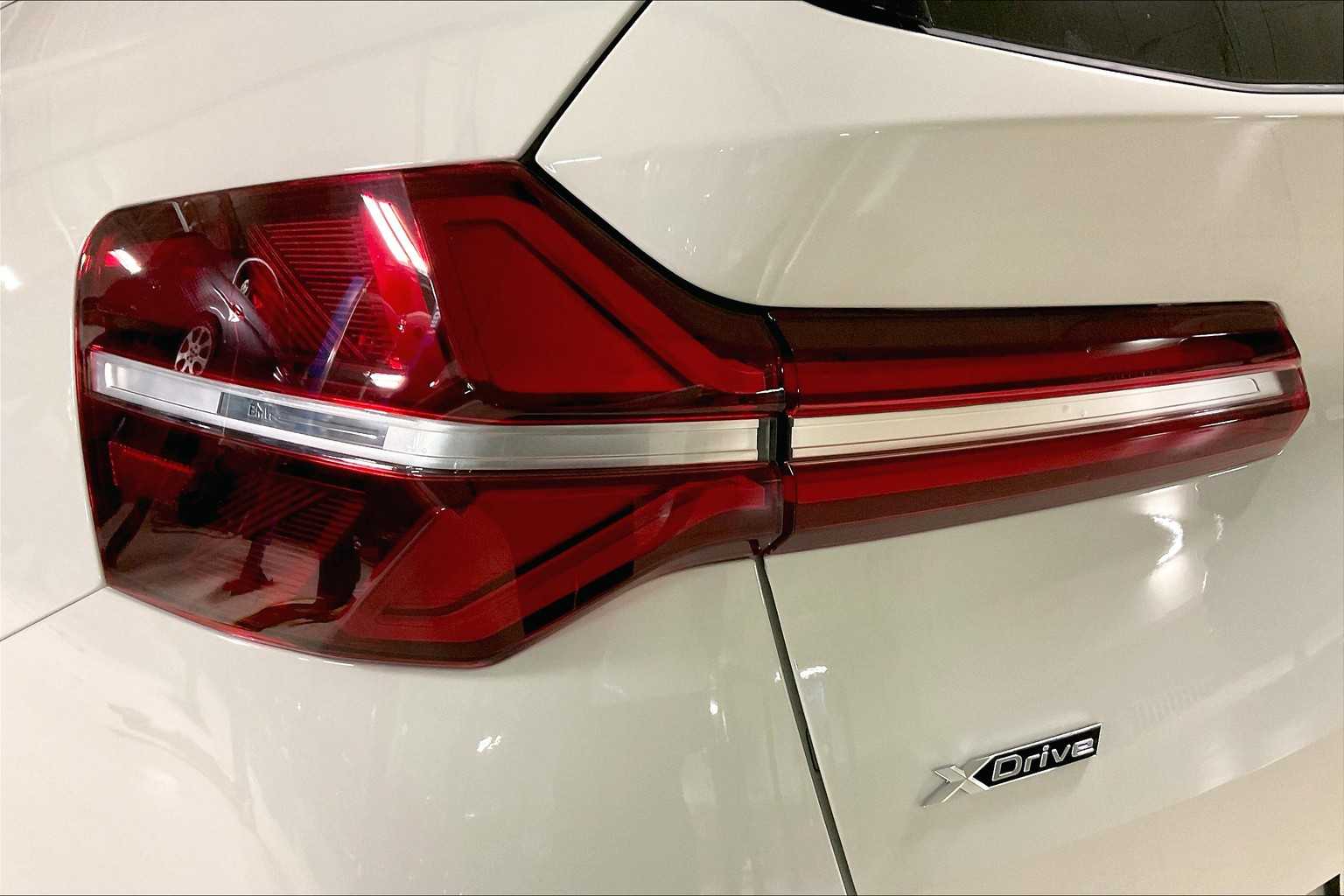 2026 BMW X3 30 xDrive Image 15 of 19