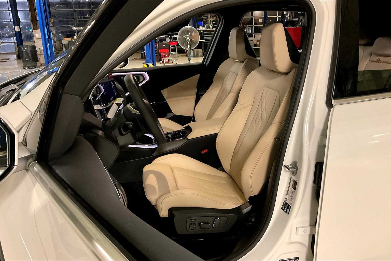 2026 BMW X3 30 xDrive Image 18 of 19