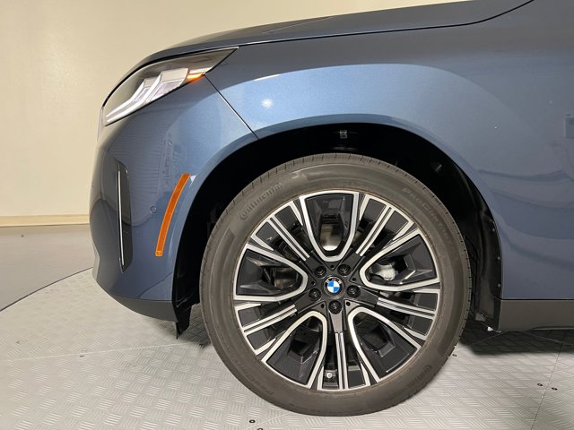 2026 BMW X3 30 xDrive Image 9 of 33