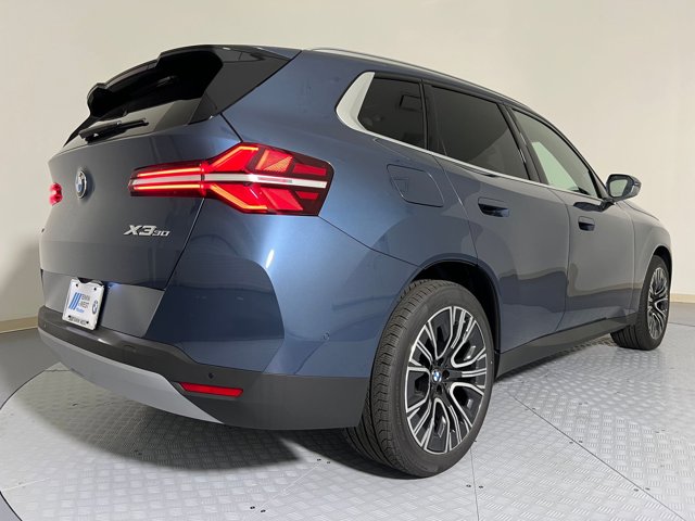 2026 BMW X3 30 xDrive Image 5 of 33