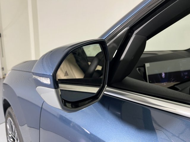 2026 BMW X3 30 xDrive Image 27 of 33