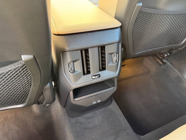 2026 BMW X3 30 xDrive Image 21 of 28