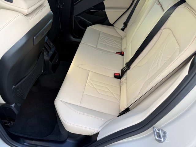 2026 BMW X3 30 xDrive Image 10 of 28