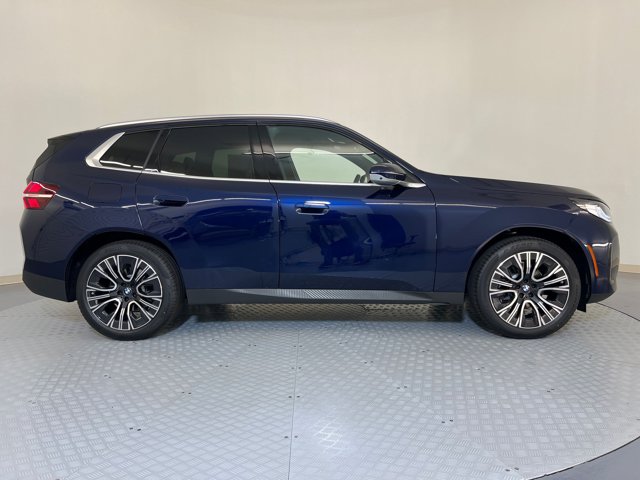 2026 BMW X3 30 xDrive Image 4 of 34