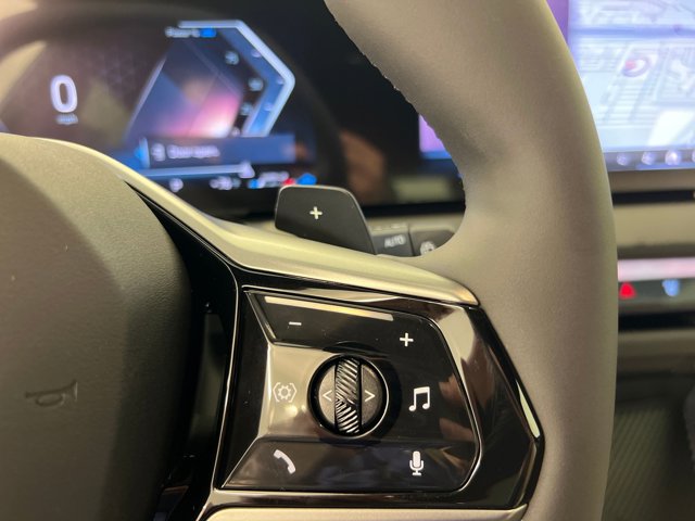 2026 BMW X3 30 xDrive Image 33 of 34