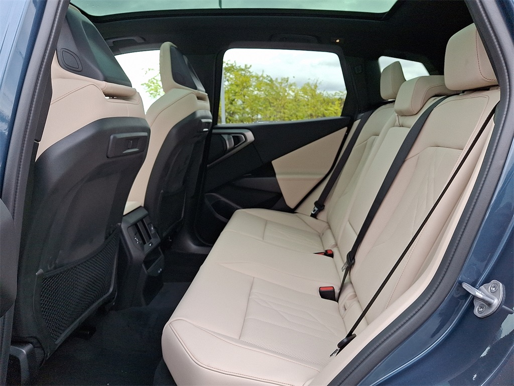 2026 BMW X3 30 xDrive Image 6 of 16