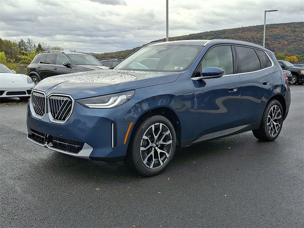 2026 BMW X3 30 xDrive Image 1 of 16