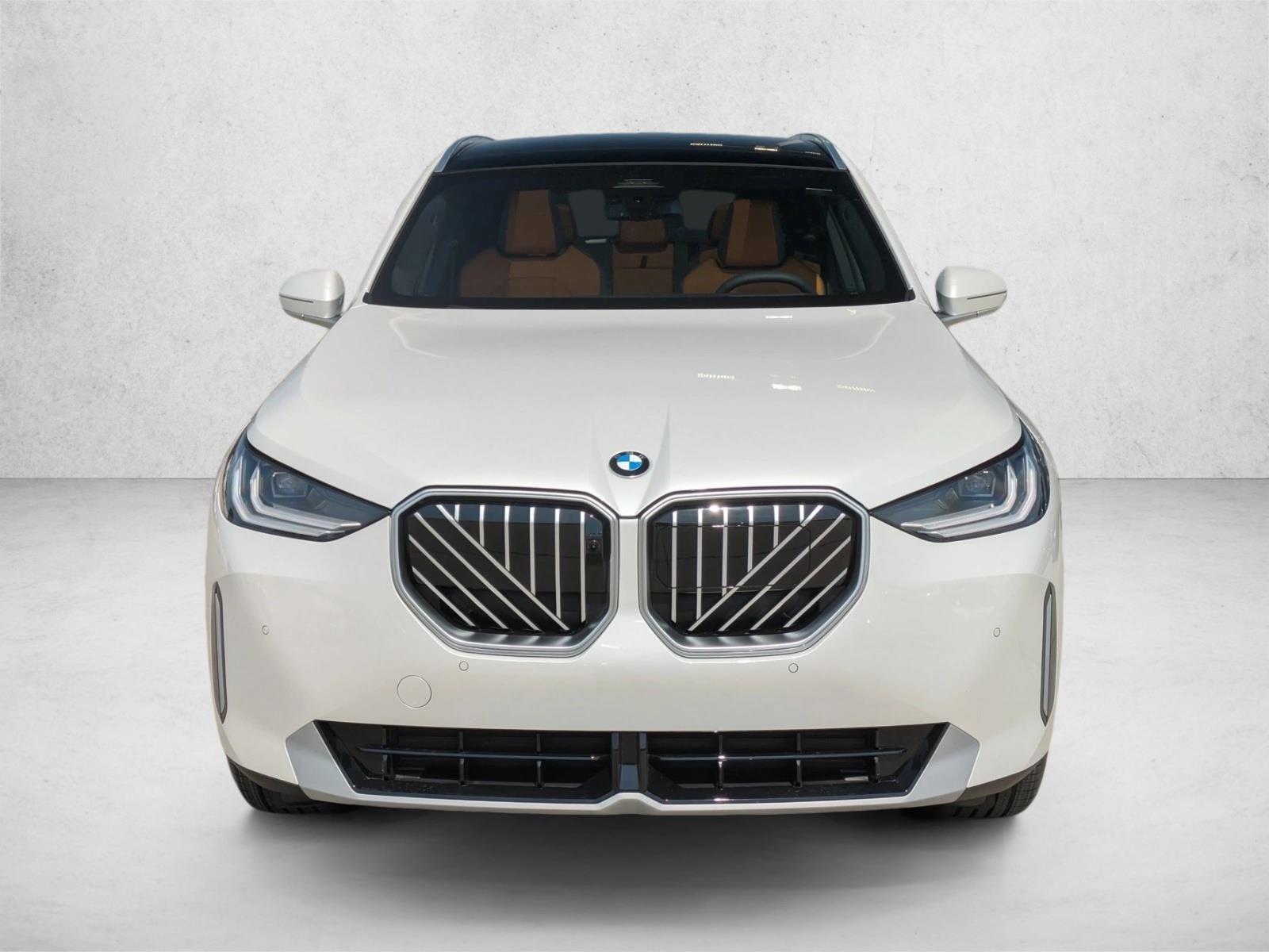 2026 BMW X3 30 xDrive Image 2 of 19