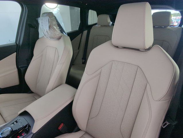 2026 BMW X3 30 xDrive Image 12 of 31