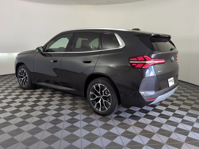 2026 BMW X3 30 xDrive Image 6 of 31