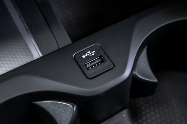 Vehicle image 28 of 37