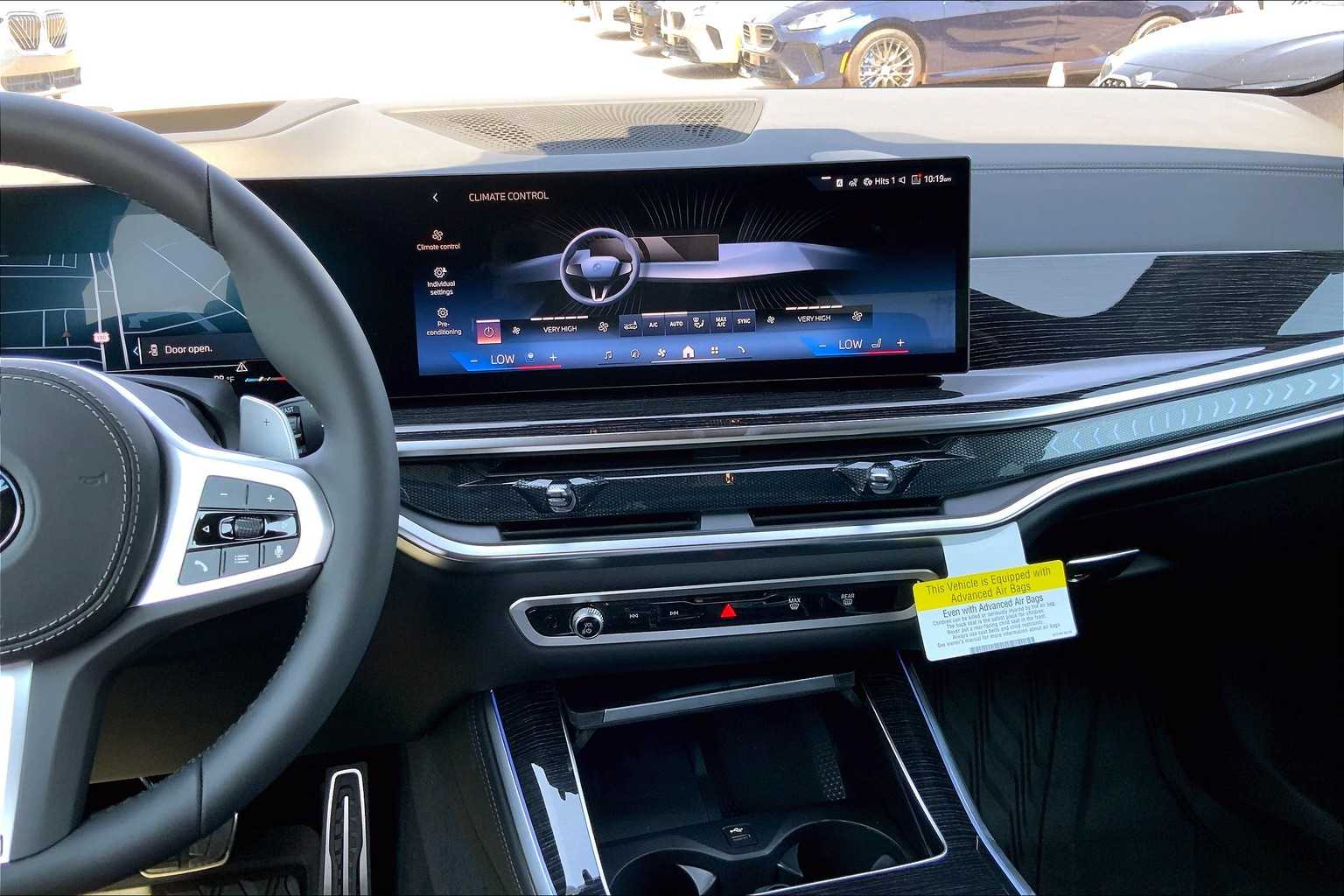 Vehicle image 7 of 20