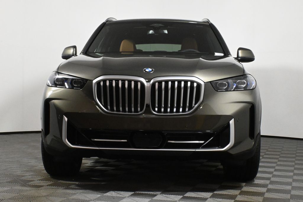 Vehicle image 2 of 44