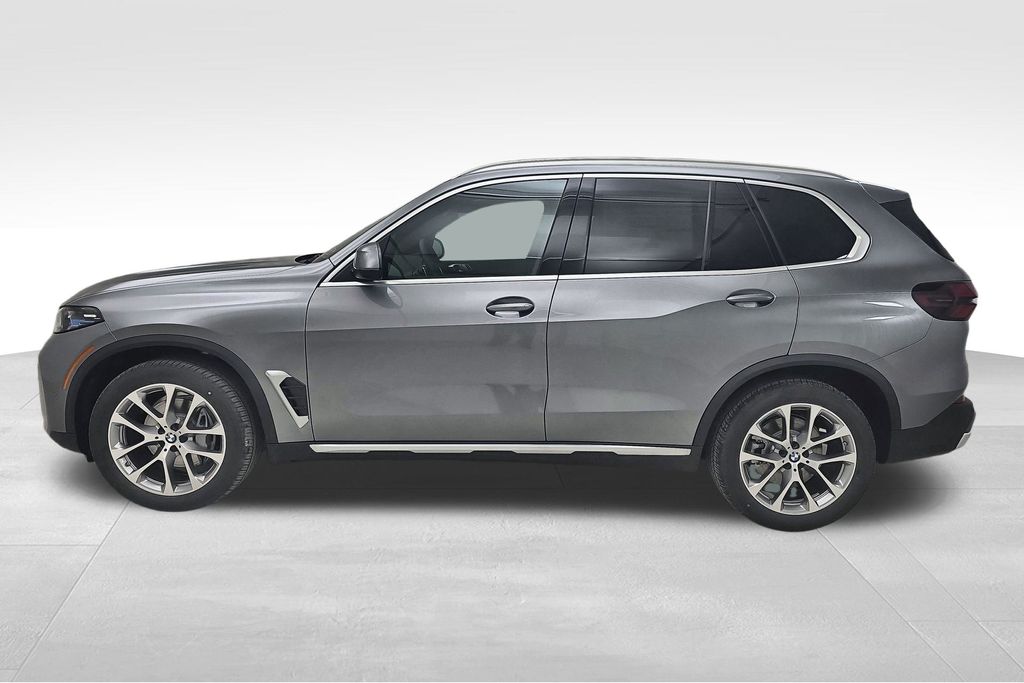 Vehicle image 9 of 31