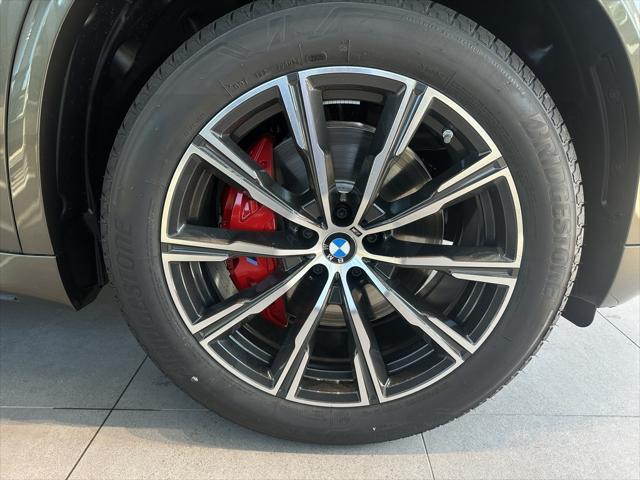 2026 BMW X5 xDrive40i Image 8 of 15