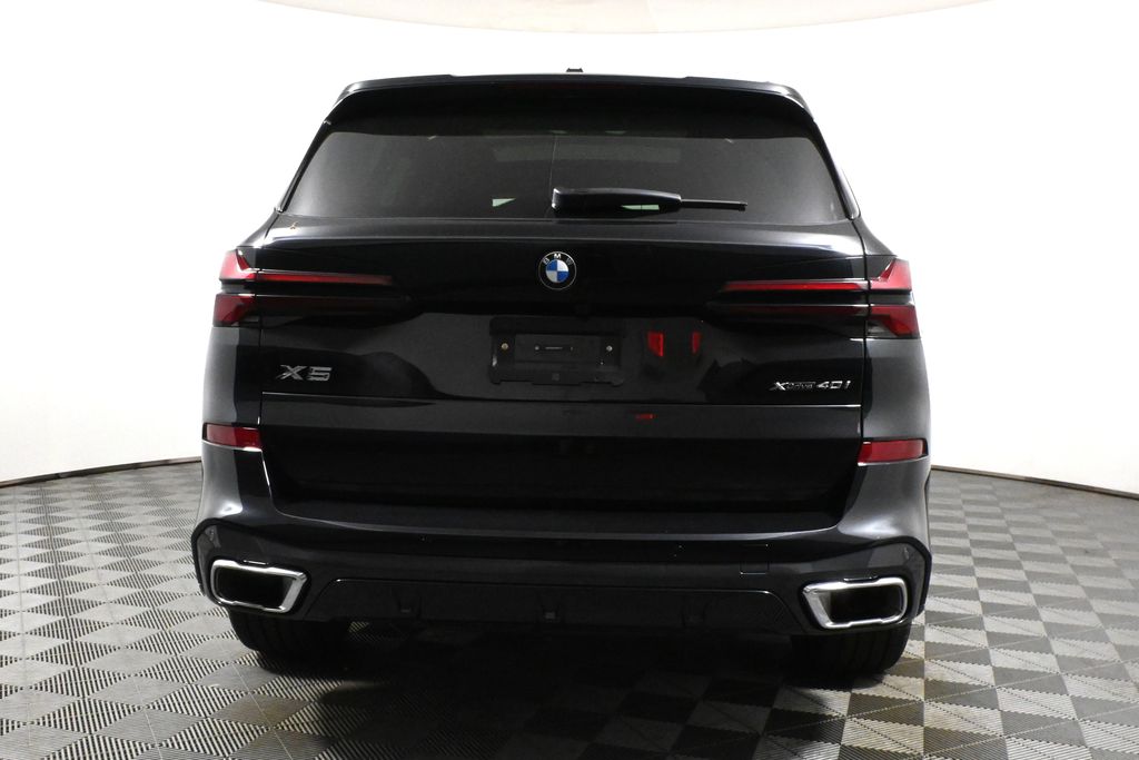 Vehicle image 6 of 41