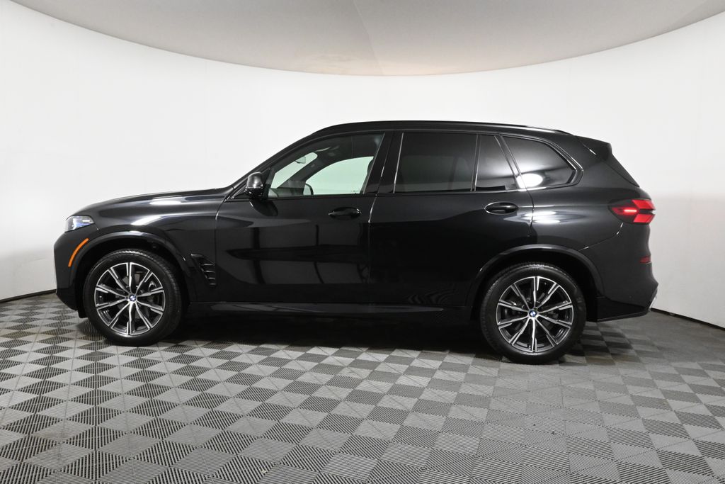 Vehicle image 8 of 41