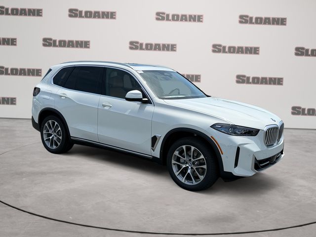 2026 BMW X5 xDrive40i Image 3 of 30