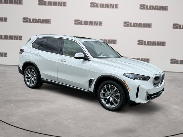 2026 BMW X5 xDrive40i Image 3 of 30