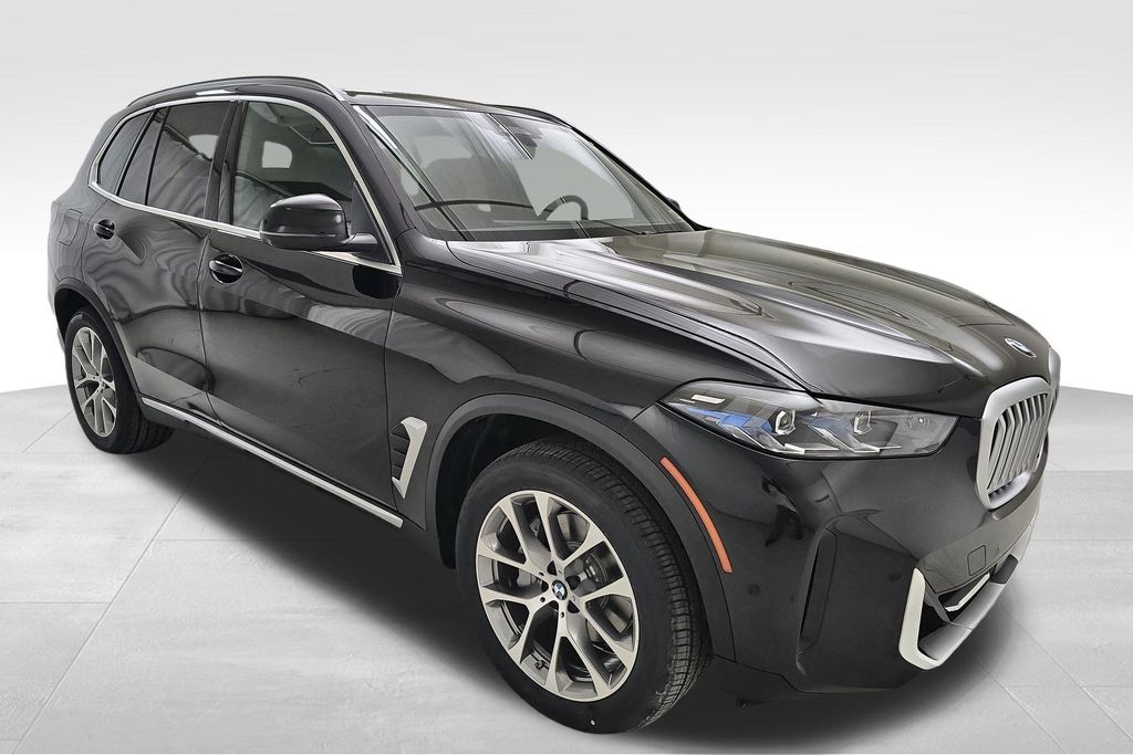 Vehicle image 4 of 31