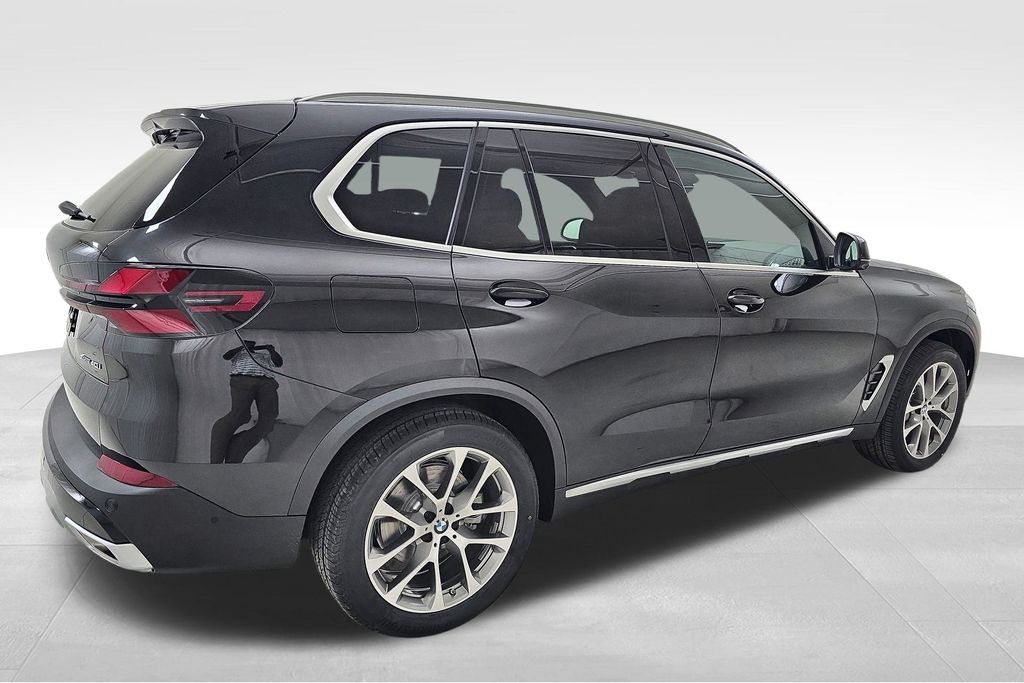 Vehicle image 6 of 31