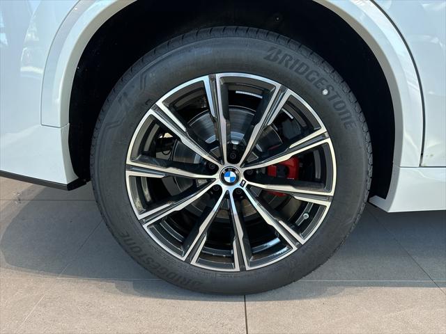 2026 BMW X5 xDrive40i Image 6 of 15