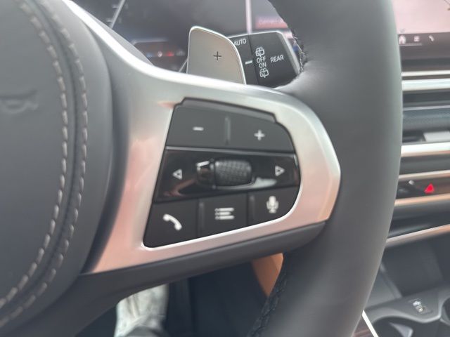 2026 BMW X5 xDrive40i Image 41 of 44