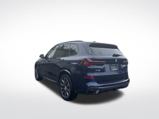 2026 BMW X5 xDrive40i Image 6 of 44