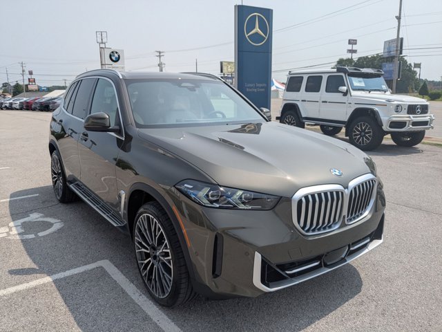 Vehicle image 3 of 38