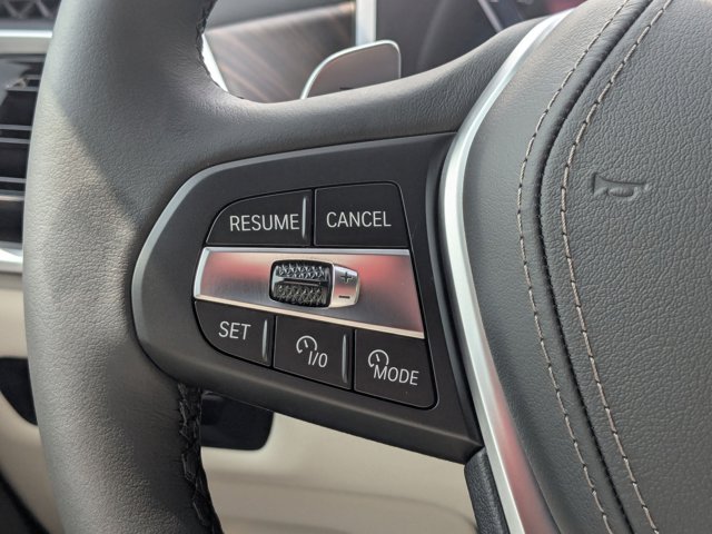 Vehicle image 19 of 38