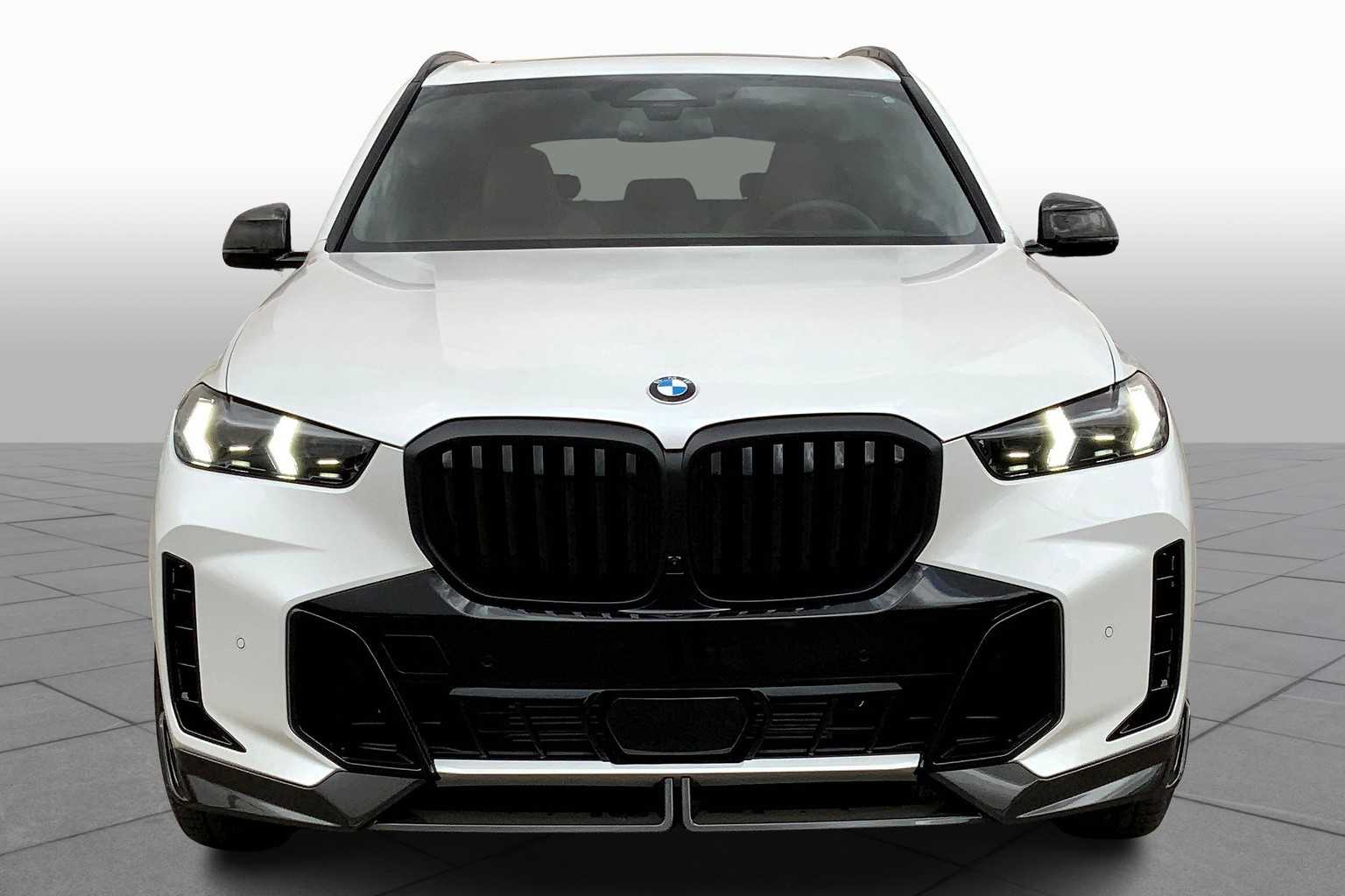 Vehicle image 2 of 20