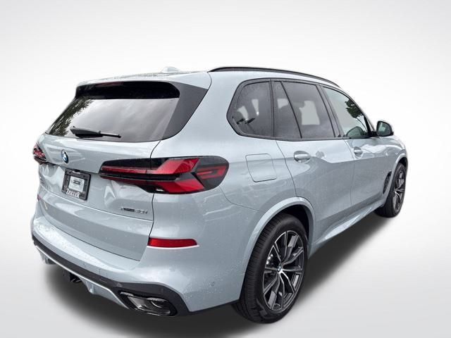 2026 BMW X5 xDrive40i Image 4 of 46