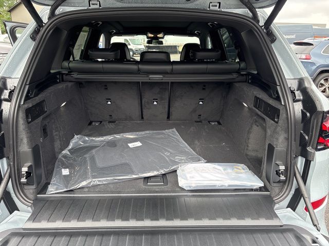 2026 BMW X5 xDrive40i Image 7 of 46