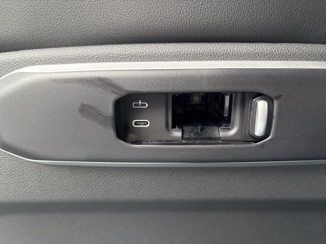 2026 BMW X5 xDrive40i Image 42 of 46