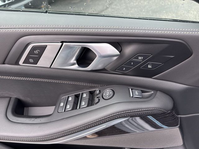 2026 BMW X5 xDrive40i Image 29 of 46