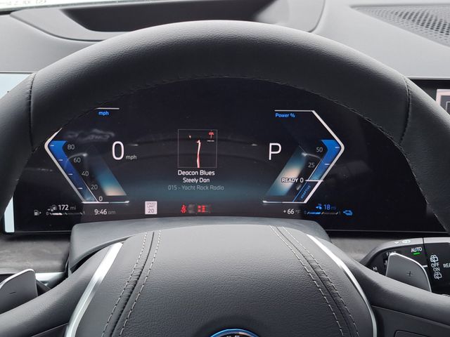 Vehicle image 19 of 37