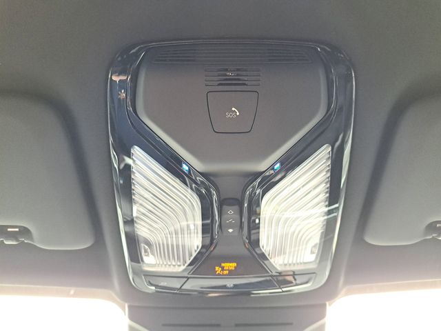 Vehicle image 37 of 37