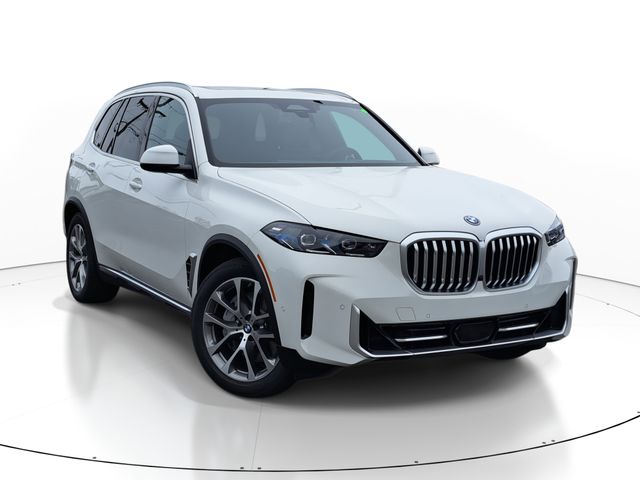 Vehicle image 3 of 37