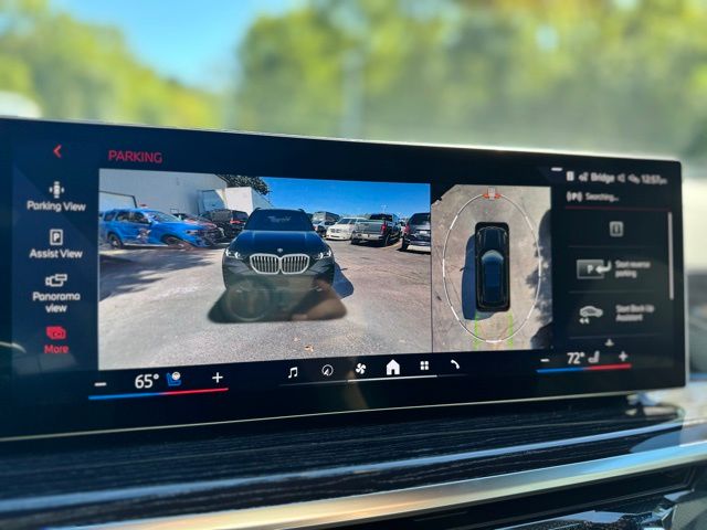 2026 BMW X5 xDrive50e Image 23 of 44