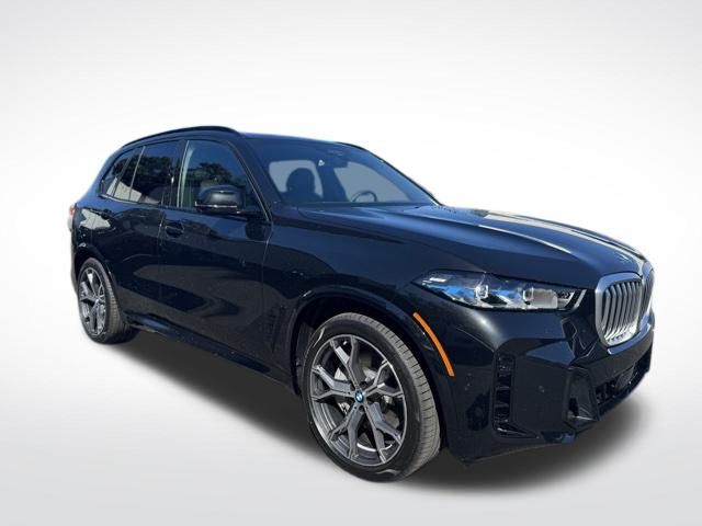 2026 BMW X5 xDrive50e Image 3 of 44
