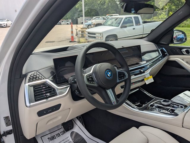 Vehicle image 12 of 38