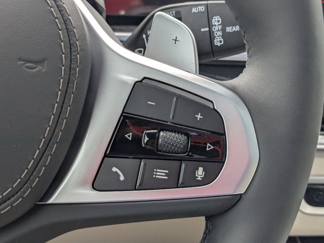 Vehicle image 18 of 38
