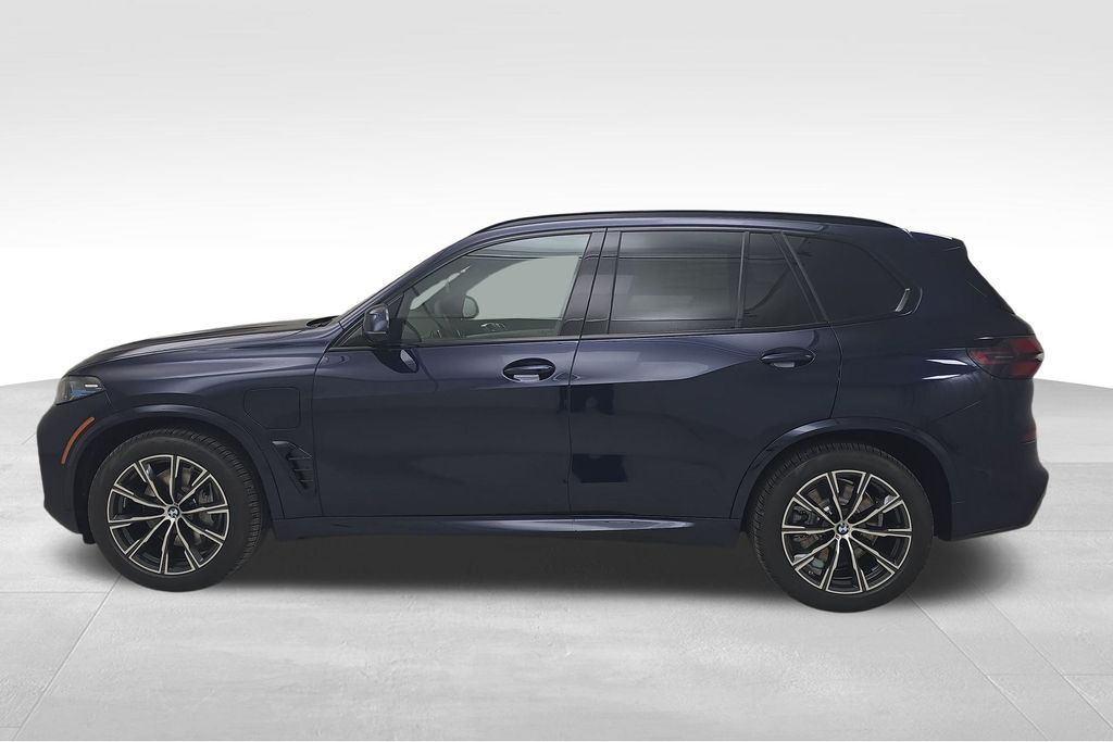 Vehicle image 9 of 31