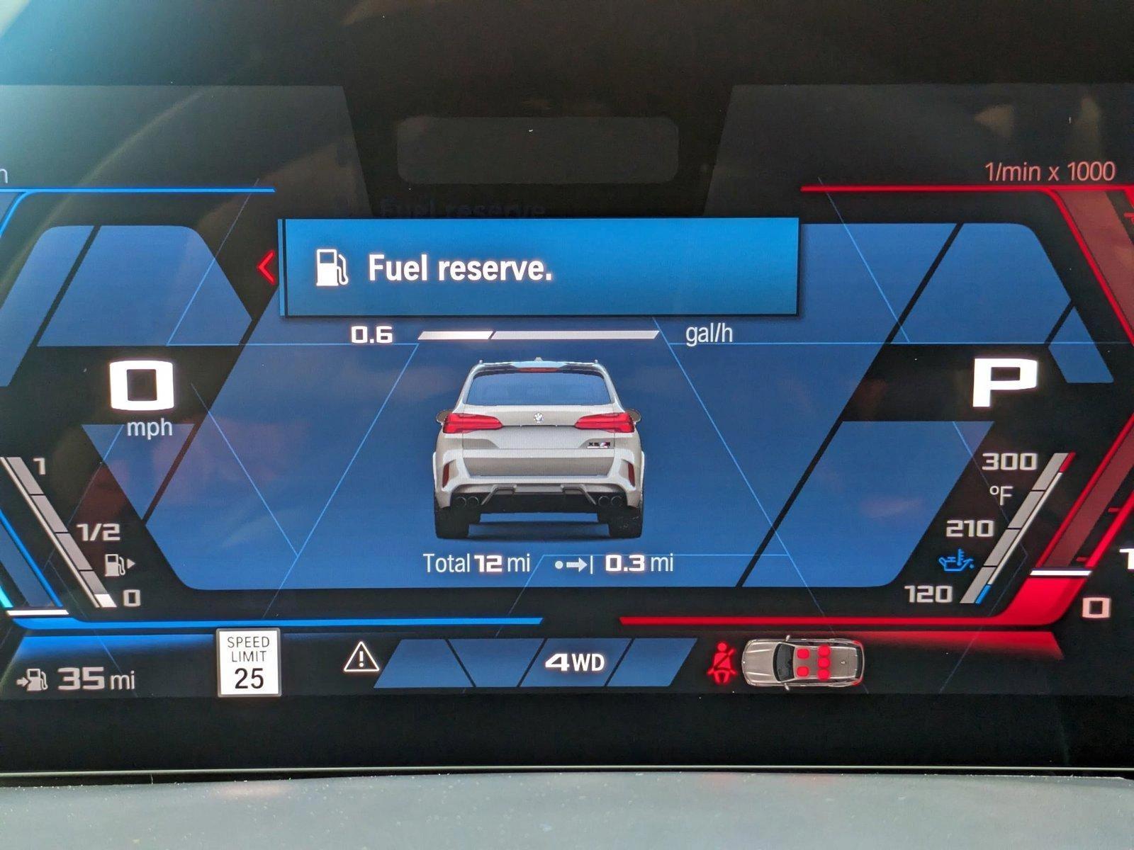 Vehicle image 17 of 19