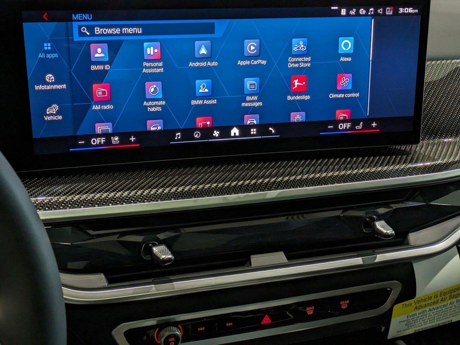 Vehicle image 15 of 19