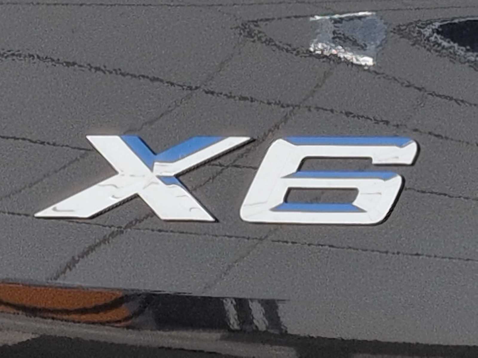 2026 BMW X6 xDrive40i Image 36 of 39