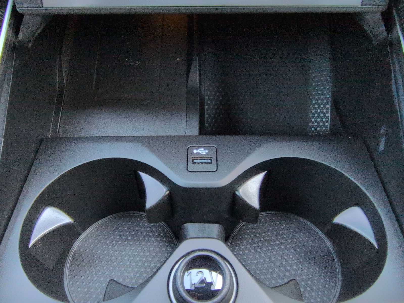 2026 BMW X6 xDrive40i Image 34 of 39